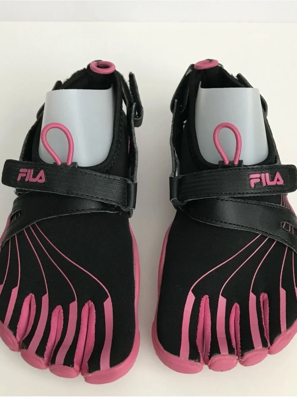 Fila youth water